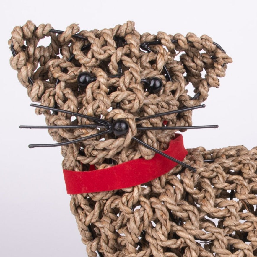 Cat Sculpture from Wire & Rope – From Bali to Us