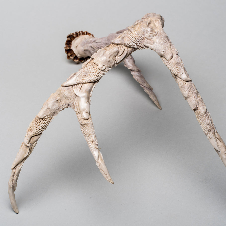 Extraordinary Antler Carving I