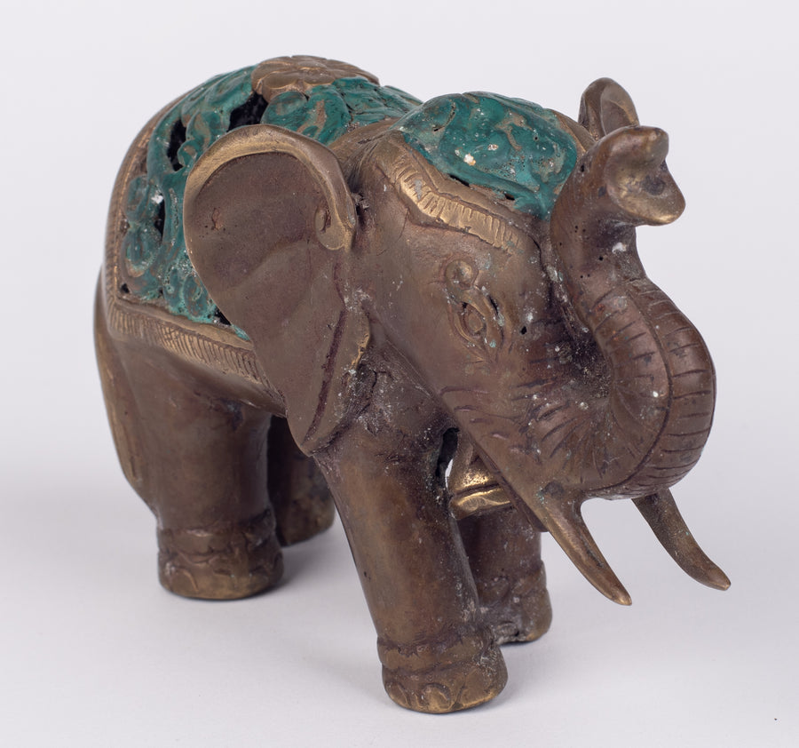 Antiqued Elephant Bronze Carving