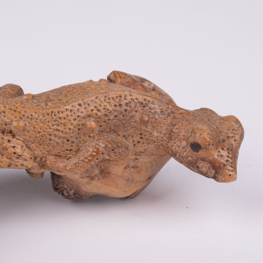 Parasite Wooden Balinese Gecko Carving
