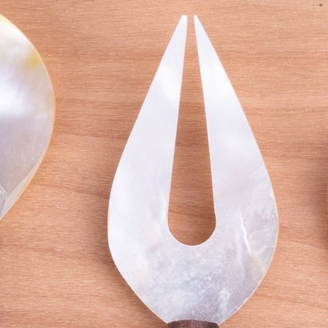 Mother of Pearl & Sono Wood Small Serving Tools